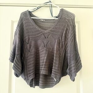 Charlotte Russe Women's V-Neck poncho purplish grey